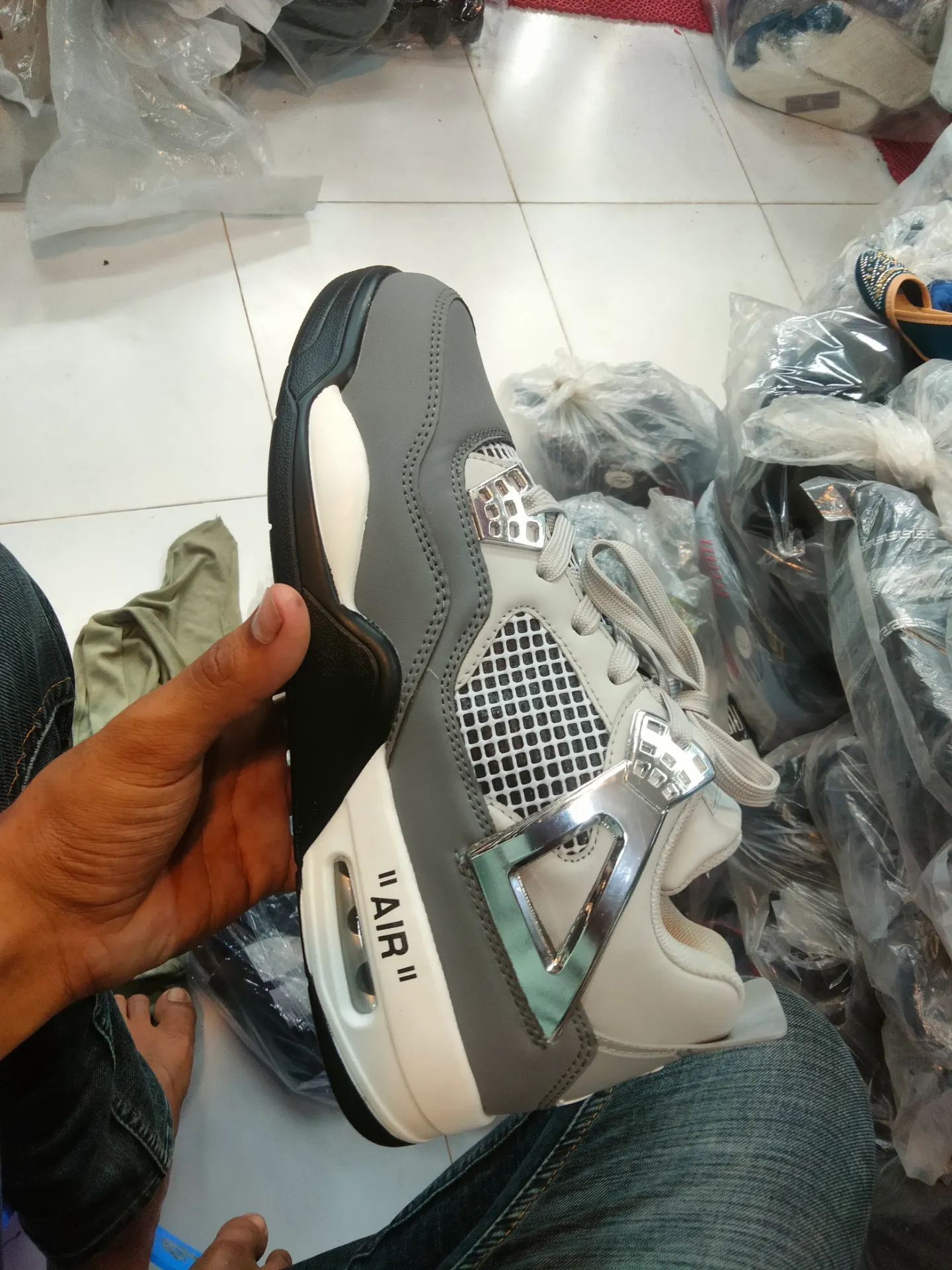 Air Jordan স্টাইল স্নিকার